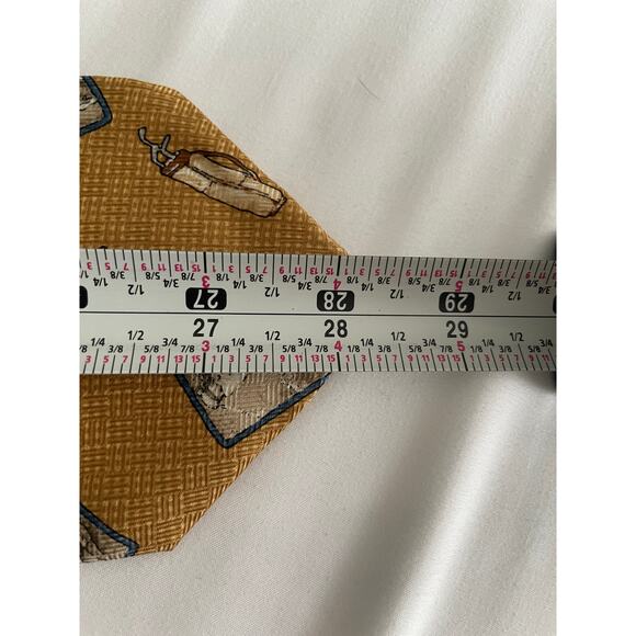 Payne Stewart 100% silk handmade tie Golf Theme 56.5" by 3.75" - Picture 5 of 7